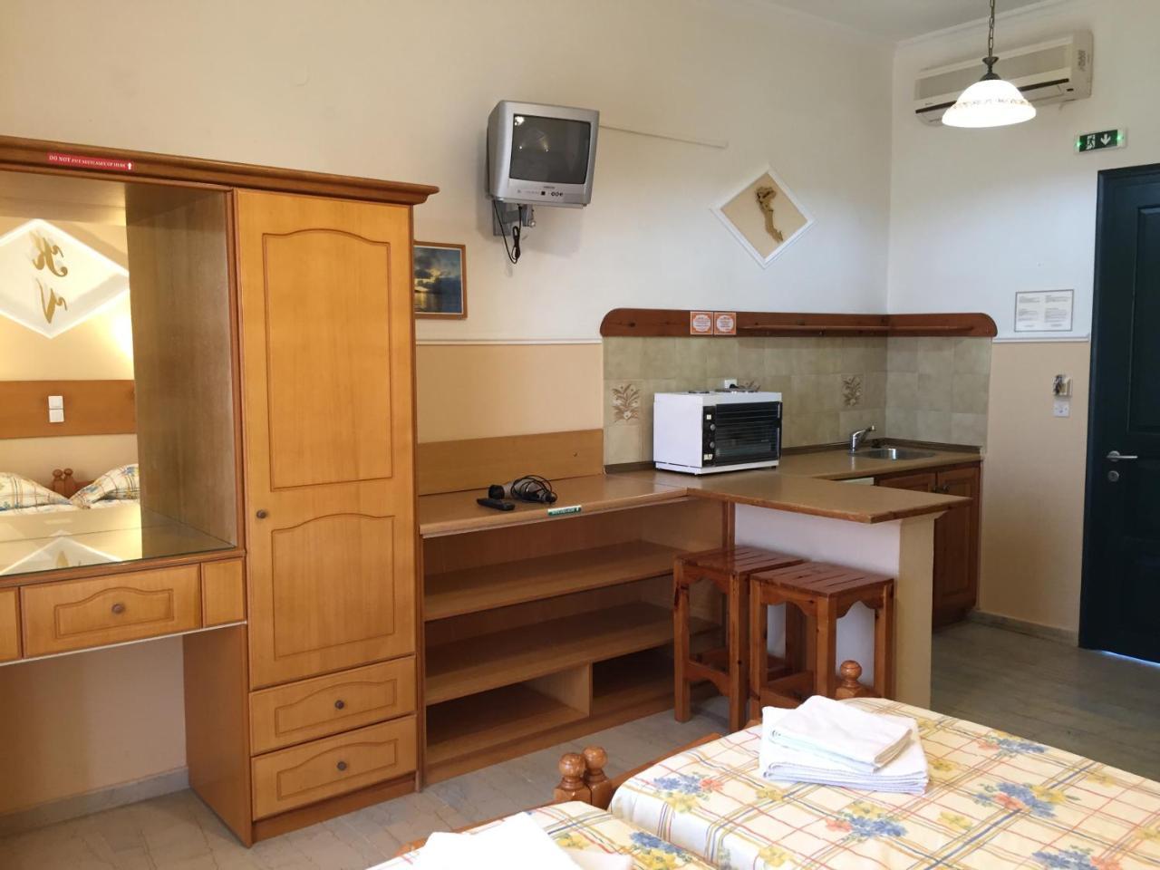 Eleni Apartments Arillas  Bagian luar foto